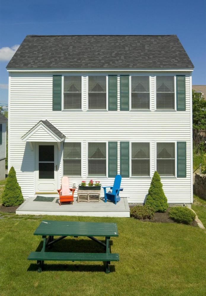 Goose Rocks Cottage at One Long Beach